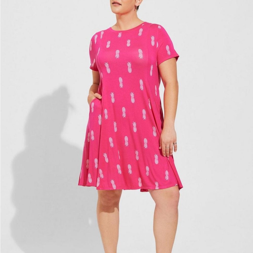 ❤NWT TORRID POCKETS SUPER SOFT, FIT N FLARE, PINEAPPLE TROPICAL DRESS